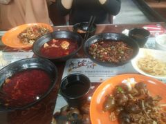 -老闵田螺馆·南昌特色小炒(梦时代店)