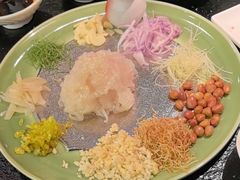 -得意咚瓜·顺德鱼生·冬瓜火锅(深圳首店)