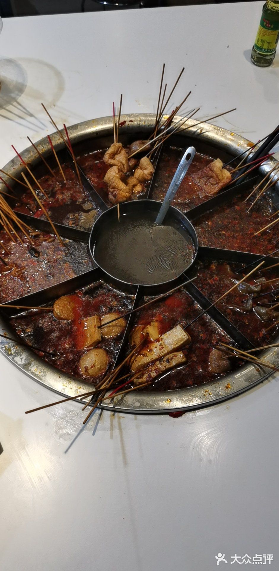 总体味道还行！老板还送了几串，特别客气。「墨鱼肠」还行