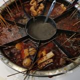 总体味道还行！老板还送了几串，特别客气。「墨鱼肠」还行