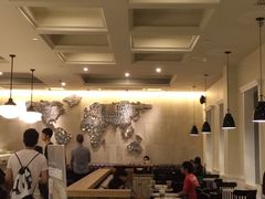4-星巴克臻选(广州沙面店)