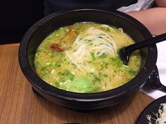 -阿香米线(萧山宝龙广场店)