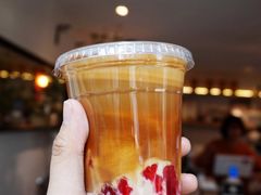 覆盆子拿铁-Joymean coffee.见面咖啡