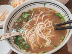 -小马牛肉面·牛骨熬制(南京博物院店)