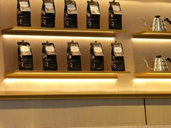 -星巴克臻选(金桥国际店)