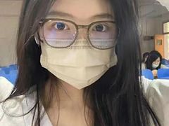 -爱视眸Eyeblling眼镜·依视路·蔡司镜片折扣店(百联南方商城购物中心)