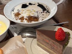 -RUXU入续糖水铺与包(卓悦中心店)