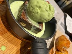 -必胜客(龙之梦购物中心店)