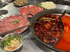 -鹿鸣山草本茶香火锅(园西路店)