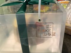 -山与蓝·轻糖鲜果蛋糕(勒泰店)