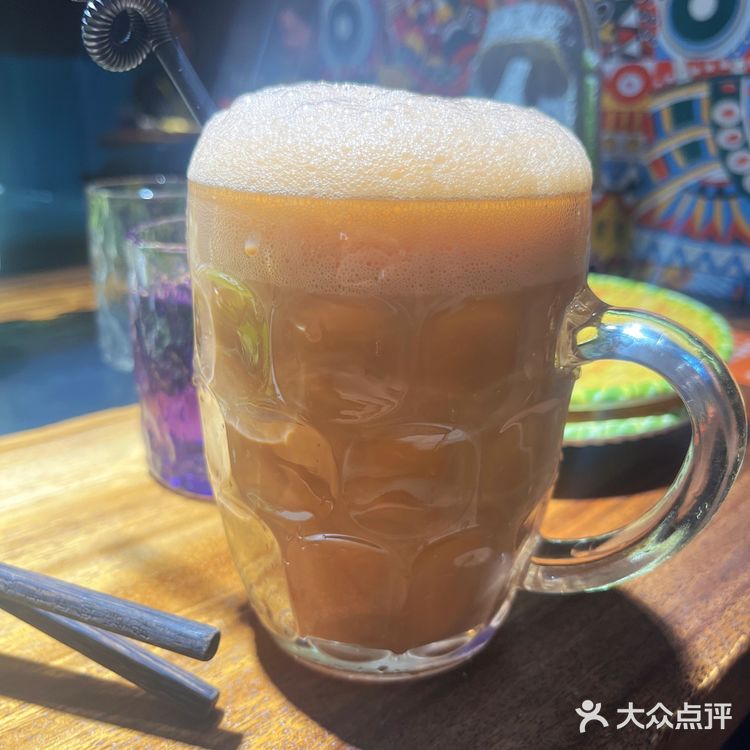 非常新加坡的海南鸡饭