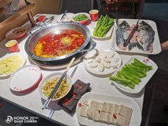 -蜀滋香鲜鱼美蛙火锅(339店)