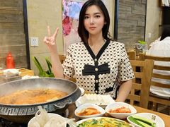-喇喇排骨火锅·传统韩式脊骨汤(望京西园总店)