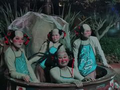 -七彩云南欢乐世界