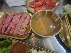 -胡悦里韩式烤肉(芝罘万达广场店)