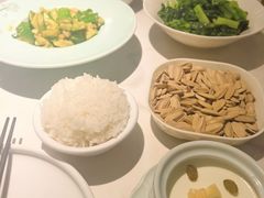 -徽韵人家·传承正宗徽菜(牡丹园店)