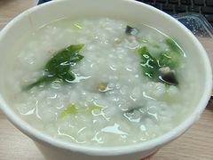 -南城香·饭香串香馄饨香(花园北路店)