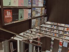 -钟书阁(群光广场店)