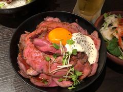 ローストビーフ丼-Red Rock(原宿店)