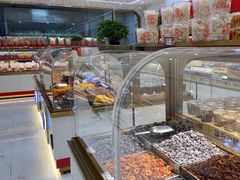 -鑫忆品香炒货(西五路店)