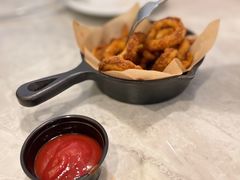 -必胜客(尹山湖歌林公园店)