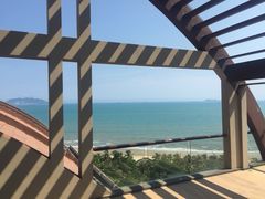 三亚湾海居铂尔曼度假酒店-三亚湾海居铂尔曼度假酒店