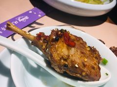 土匪鸭-猫头婴小酒馆FUN OWL(1912店)