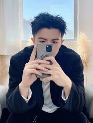 -一家只做男发烫染的店