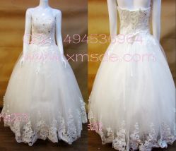 -厦门苏迪尔婚纱礼服批发零售/男装定制