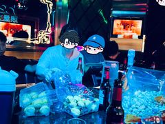 -温莎KTV(珠江路店)