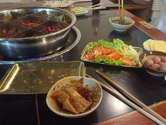 -邓莽子老火锅(中兴路总店)