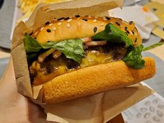 安格斯max厚牛芝士堡-麦当劳(西丽银座店)