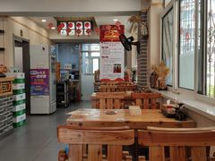-余丞记川渝面馆(云峰店)