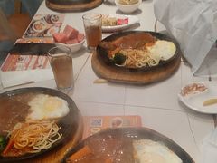 -豪享来牛排(人民店)