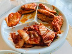 -绿岛港轩海鲜烤肉涮锅自助餐厅