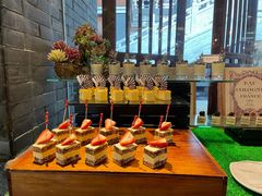 -梅园国际大酒店·自助餐厅(光明港店)