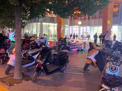 -吾悦广场(南京鼓楼店)