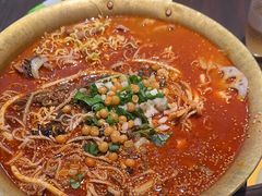 -张翻越·川渝冒菜·武汉黑鸭煲(城北万象城店)