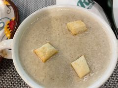 奶油蘑菇汤-摇滚披萨(长春街店)