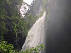 -龙水峡地缝景区