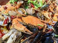 -老东镇啤酒屋海鲜加工·蒸汽海鲜·海鲜烧烤(台东店)