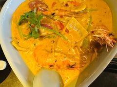 -大头虾越式风味餐厅(光明广场店)