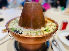 海鲜酸菜铜锅-将相和·海鲜蒸饺大连菜