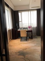 -卓玥国际月子会所(罗山路店)