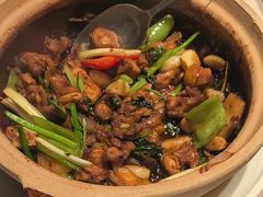 -八府香鸭·啫啫煲(华山路店)