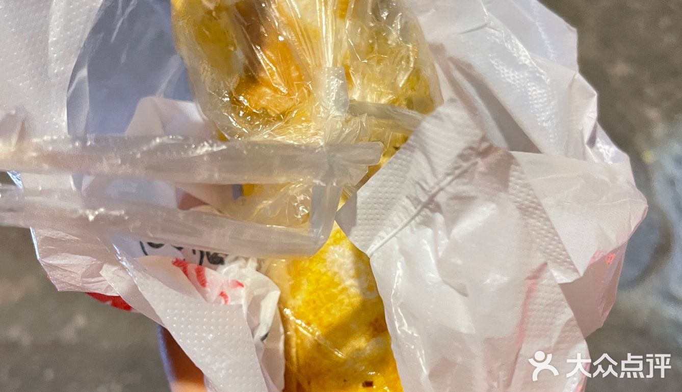 深夜十二点还在营业的卤味小吃