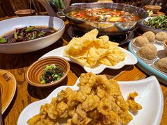 -亮欢寨酸汤鱼(沙冲路店)