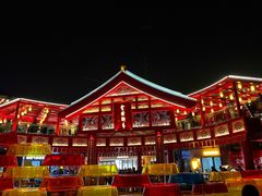 -绳金塔