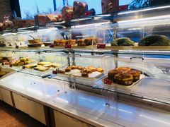面包甜点陈列柜-味多美蛋糕(新和平里店)
