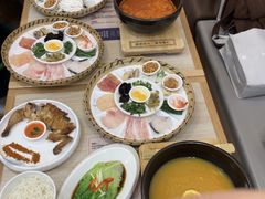 -花馬肆.云南过桥米线(汉神购物广场现场熬汤店)